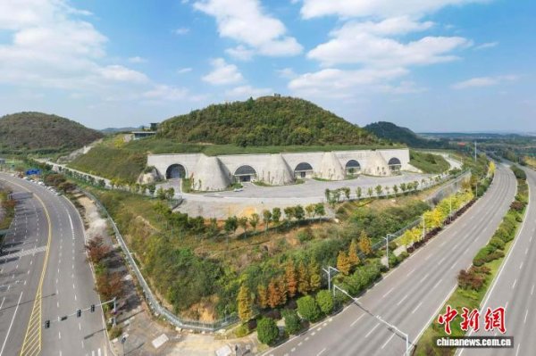 广瑞网  “抢新机”的贵阳贵安：做强做优数字经济 培育壮大新质生产力